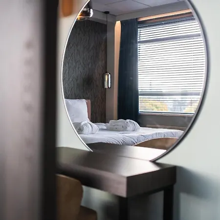 Onderwijshotel De Rooi Pannen Ξενοδοχείο 3*