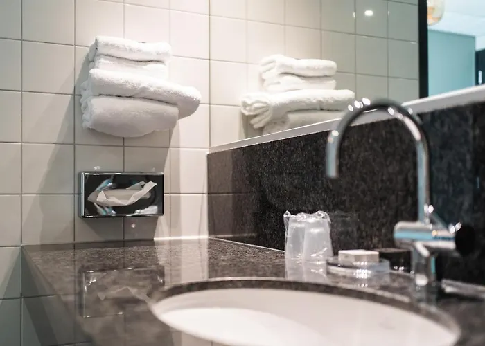 Onderwijshotel De Rooi Pannen 3*