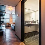 Onderwijshotel De Rooi Pannen Szálloda Eindhove