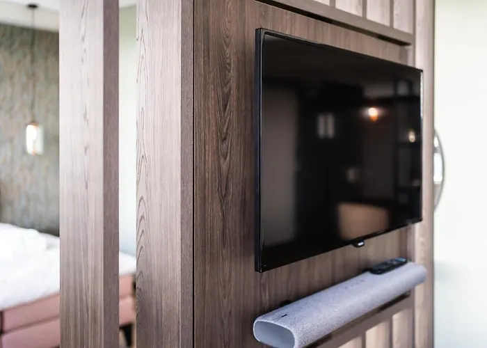 酒店 Onderwijshotel De Rooi Pannen 3*