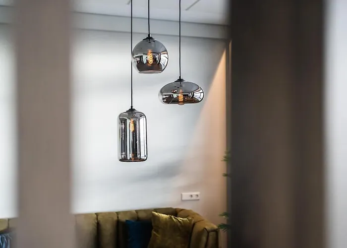 Onderwijshotel De Rooi Pannen Hotel 3*