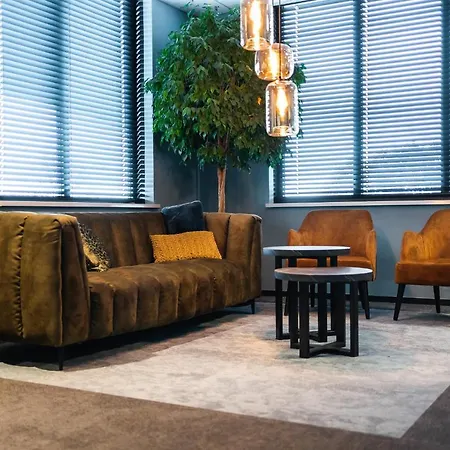 Hotel Onderwijshotel De Rooi Pannen 3*